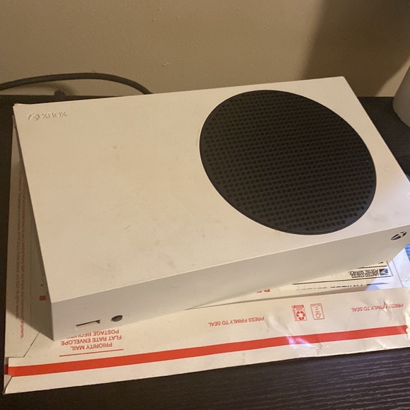 Xbox series S - Picture 4 of 5